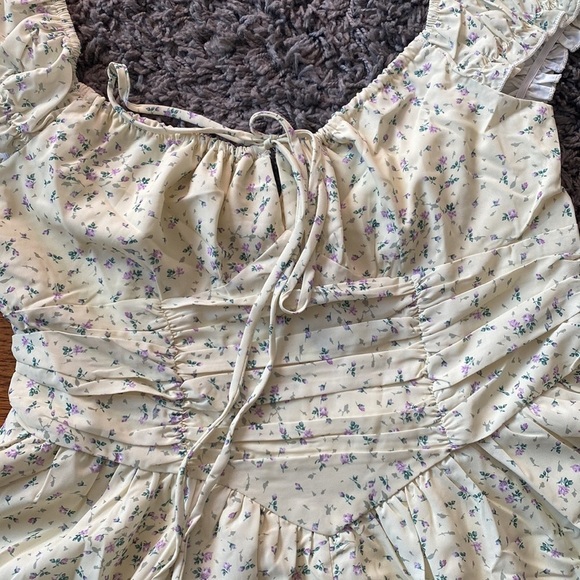 Princess Polly Ruched Waist Off the Shoulder Floral Mini Dress Romper NWT - Picture 10 of 17